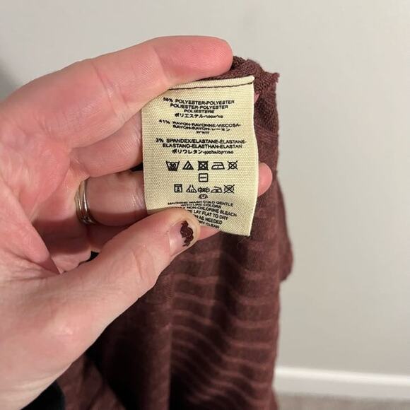 Free People Ribbed Knit Button Down Top Burgundy Collar Short Sleeve XS - Picture 5 of 5